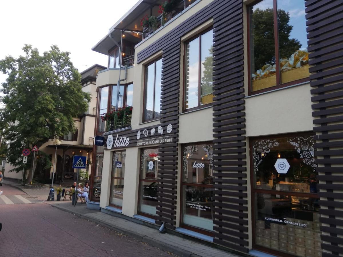 New Big Loft Apartments Jurmala With Free Secured Parking Exteriör bild