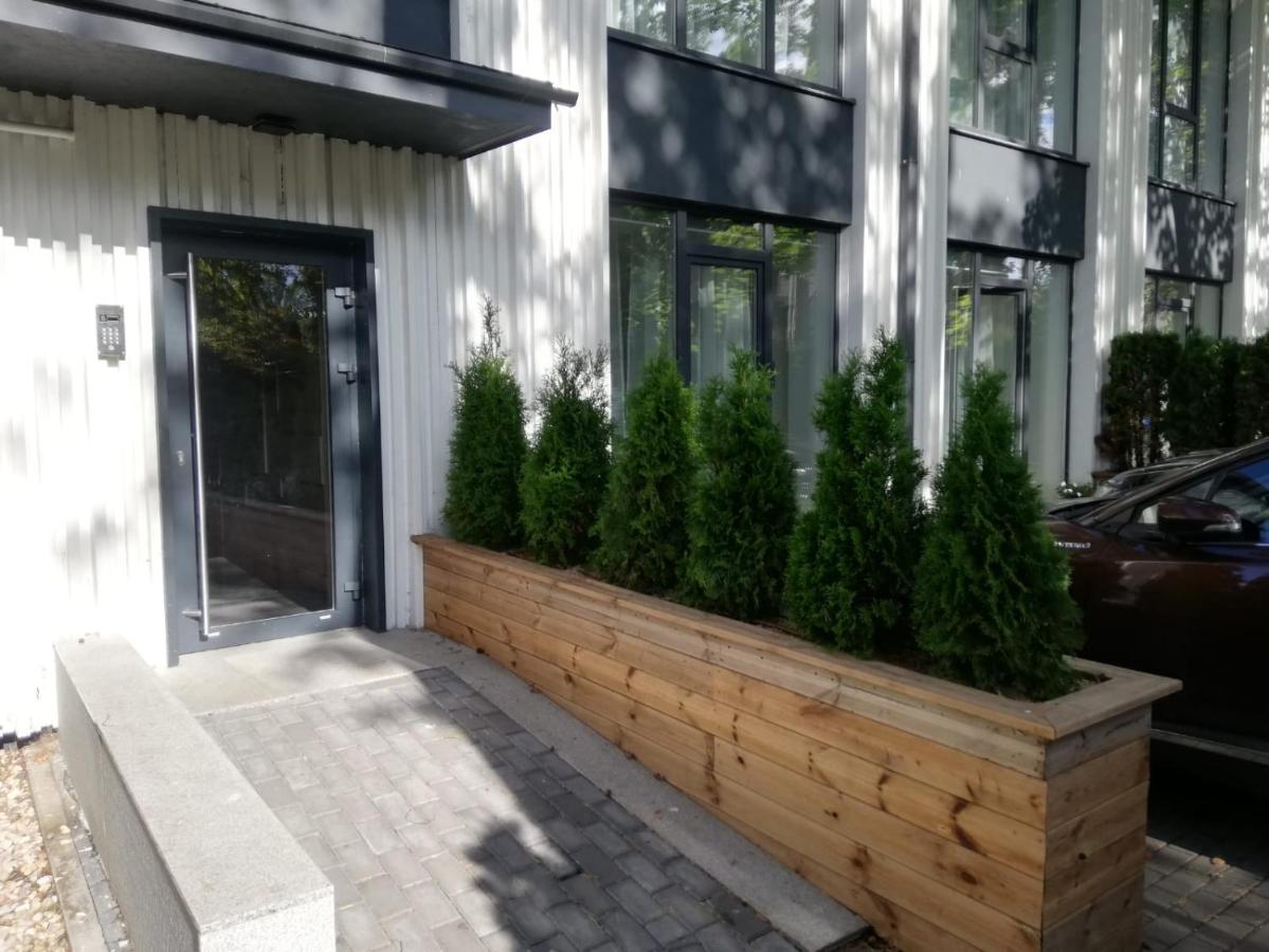 New Big Loft Apartments Jurmala With Free Secured Parking Exteriör bild