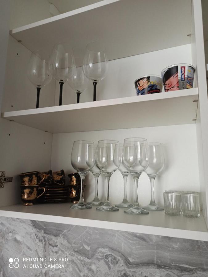 New Big Loft Apartments Jurmala With Free Secured Parking Exteriör bild